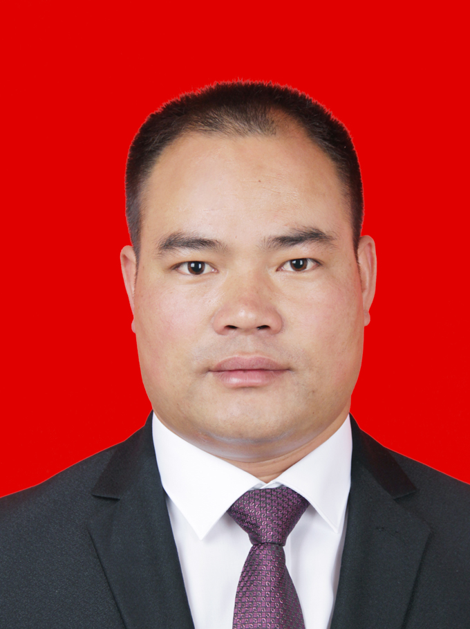 服务经理：杨兴镀